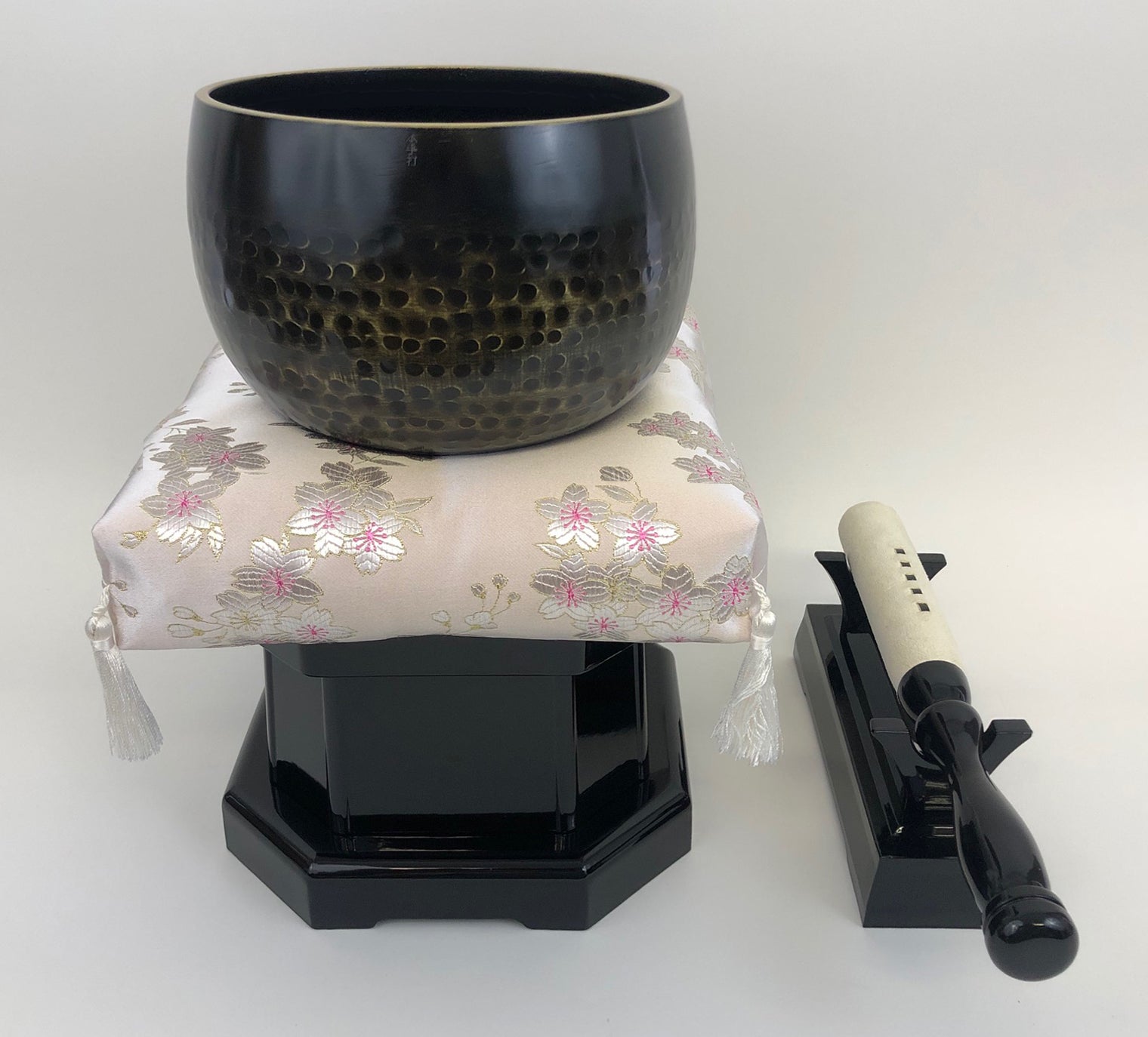 No. 6 Bell (7.75" Diameter) with Pink Sakura Cushion and Black Ebony Base