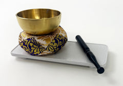 No. 2.3 (2.7" Diameter) Purple and White Cushion Bell Set with White Base
