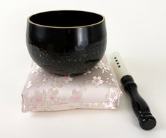 No. 5 Bell (6.75" Diameter) with Pink Sakura Cushion Set